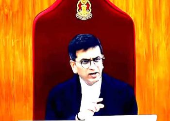 سی جے آئی چندرچوڑ نے دیا وداعی تحفہ، سپریم کورٹ میں سب کچھ ہوا آن لائن، ‘وار روم’ سے ہوگی نگرانی