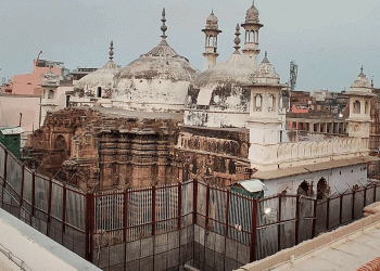 گیانواپی مسجد معاملہ میں ہندو فریق کی عرضی پر مسجد کمیٹی کوسپریم کورٹ کانوٹس