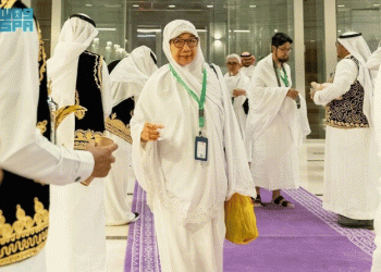 شاہی مہمانوں کی مکہ مکرمہ میں عمرہ کی ادائیگی