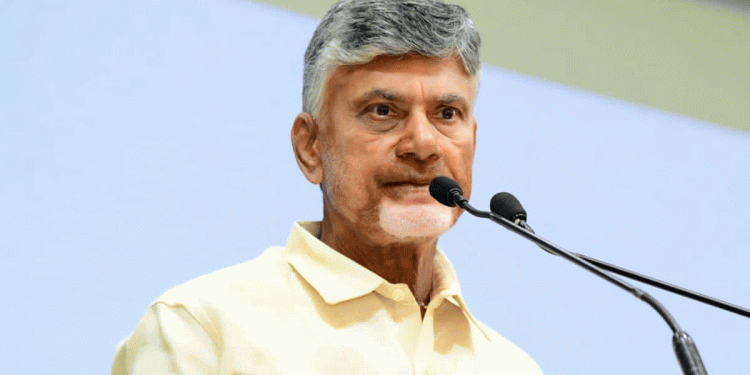 آندھرا پردیش کے وزیر اعلیٰ این چندرا بابو نائیڈو سب سے امیر وزیر اعلیٰ