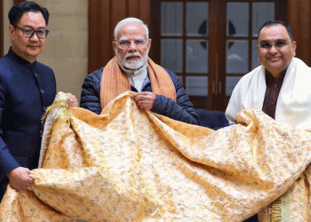 وزیراعظم نریندر مودی کی جانب سے چادر اجمیر شریف  روانہ