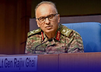 ‘بھارت اور پاکستان کے ڈی جی ایم اوز کا فیصلہ: سرحد پر فائرنگ بند، فوجی کم کیے جائیں گے’