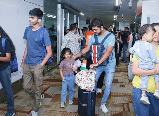 اسرائیل سے 161 ہندوستانی شہریوں پر مشتمل گروپ کی بحفاظت نئی دہلی آمد