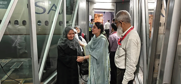 401 حاجیوں کی وطن آمد کے ساتھ حجاج کرام کی واپسی کا سلسلہ اختتام پذیر