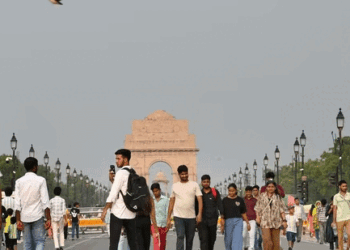 دہلی -این سی آر میں زلزلے کے جھٹکےسےافرا تفری