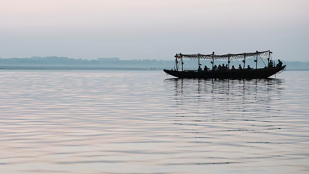 بنگلہ دیش: دریاؤں سے مسلسل لاشیں برآمد، پولیس نے اب تک 750 لاشیں نکال لیں