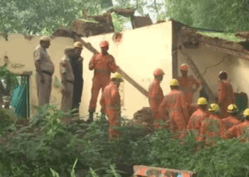 پتّے شاہ درگاہ میں کمرے کی چھت گرنے سے 5 افرادجاں بحق