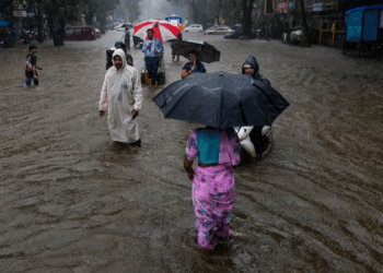 ممبئی میں ریکارڈ بارش، نشیبی علاقے زیر آب