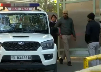 دہلی کے 20 کالجوں کو بم سے اُڑانے کی دھمکی، پولیس میں ہلچل، بم اسکواڈ کا سرچ آپریشن جاری