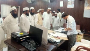 شراوستی: دینی مدارس پر کارروائی کے خلاف جمعیۃ علماء ہند کی ڈی ایم سے ملاقات، متعدد مدارس کی دوبارہ بحالی کا حکم