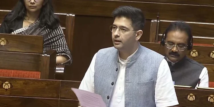 راگھو چڈھا کا پارلیمنٹ میں مطالبہ: ہر بھارتی شہری کو مفت اے آئی ٹولز کی سبسکرپشن دی جائے