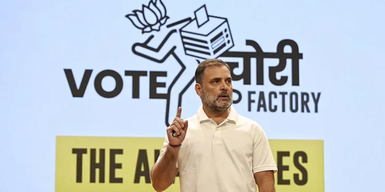 راہل گاندھی: ہائیڈروجن بم ابھی باقی، ووٹوں کی منظم حذف کاری کے ثبوت موجود