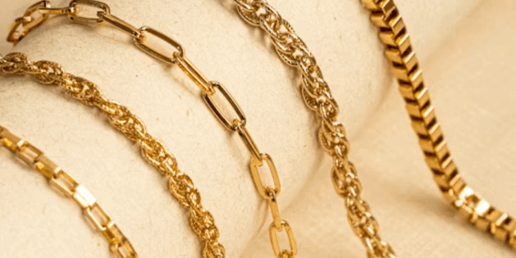 ٹرمپ کے نرم رویے سے سونے اور چاندی کی قیمتوں میں کمی