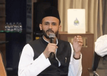 کوئی مدرسہ کسی سے کنوارے پن کے سرٹیفکیٹ کا مطالبہ نہیں کرتا