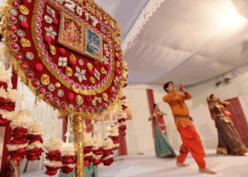 ایل جی کی مداخلت سے’پھول والوں کی سیر‘ کے انعقاد کی اجازت