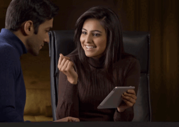 دفتر میں  رومانس  کے معاملے میں ہندوستان دوسرے نمبر پر