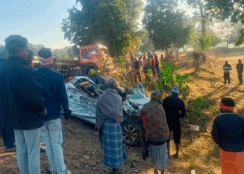 چھتیس گڑھ میں خوفناک سڑک حادثہ میں 5 نوجوانوں کی دردناک موت