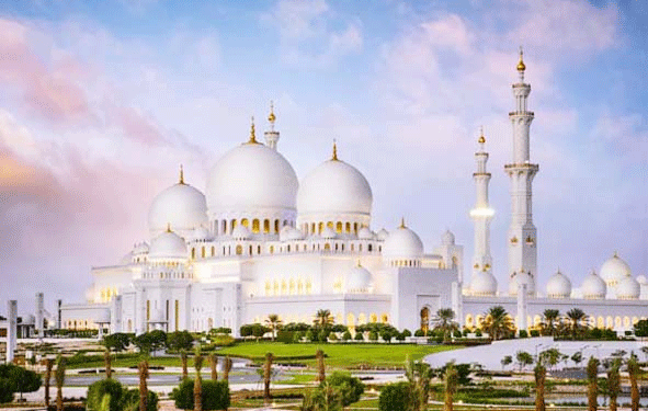 امارات کی تمام مساجد میں جمعہ کی نماز کا یکساں وقت مقرر