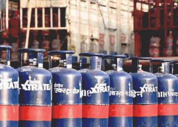 کمرشل ایل پی جی سلنڈر کی قیمتوں میں 111 روپے تک اضافہ