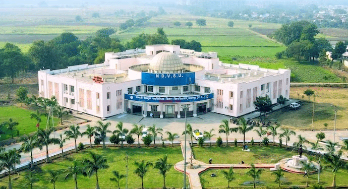 جبل پور کی ناناجی دیشمکھ ویٹرنری یونیورسٹی میں گھوٹالہ