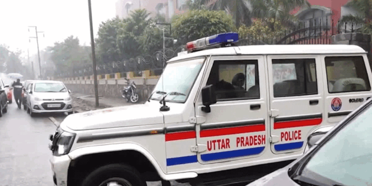 نوئیڈا میں کئی نامی پرائیویٹ اسکولوں کو بم سے اڑانے کی دھمکی