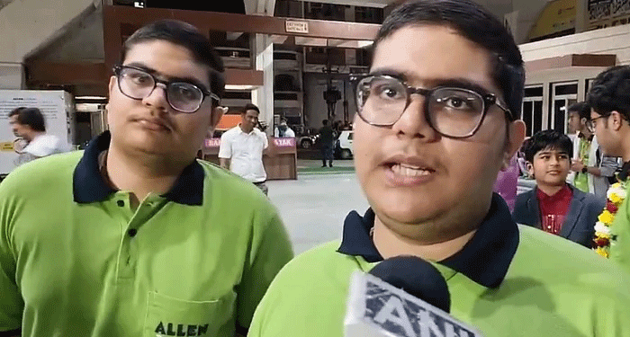 مسرور اور مہروف خان نےرقم کی تاریخ