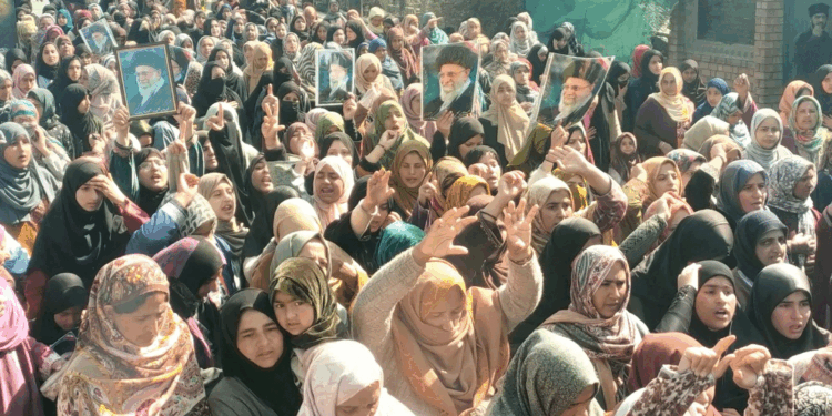 خامنہ ای کی شہادت پر ہندوستان کے مختلف شہروں میں احتجاج