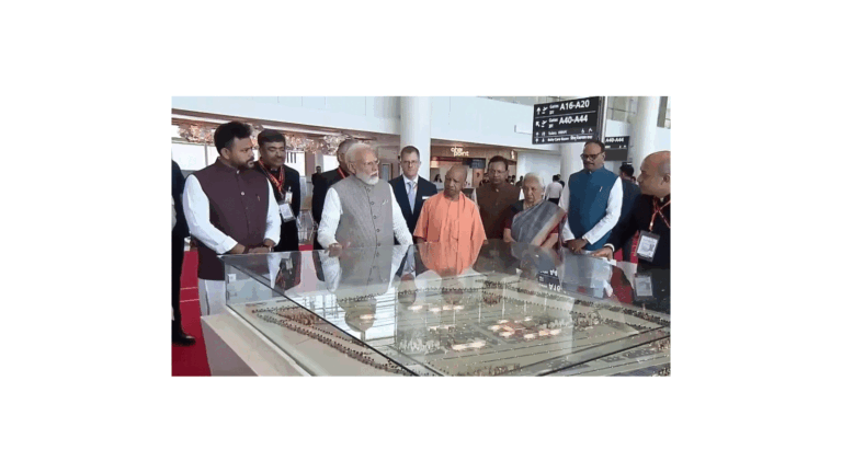 وزیر اعظم نریندرمودی کے ہاتھوں ’نوئیڈا انٹرنیشنل ایئرپورٹ‘ کا افتتاح