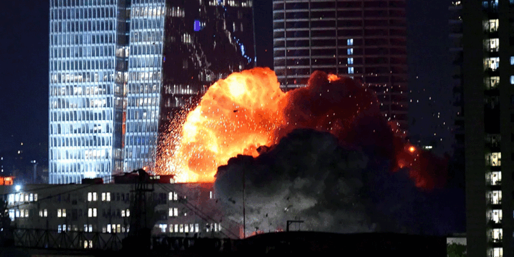 امریکہ-اسرائیل اور ایران جنگ میں شدت