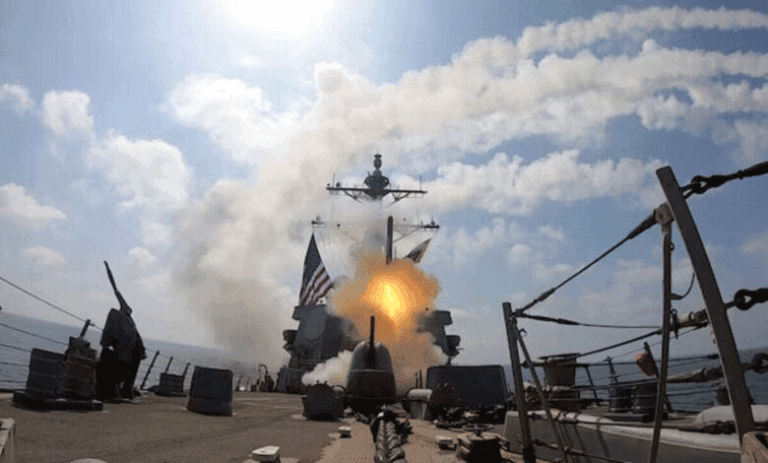 ایران نے امریکی ٹینکر تباہ کرنے کا کیا دعویٰ