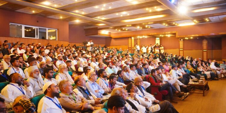 ہندوستان کی ترقی میں مسلمانوں کے غیر معمولی کردار کو نظر انداز نہیں کیا جا سکتا