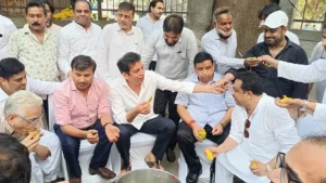 مرزا جاوید اور کنور شہزاد کی مینگو پارٹی میں کانگریس کے متعدد رہنماؤں کی شرکت