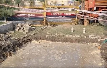 گریٹر نوئیڈامیں کھلے گڑھے میں گرنے سے 6 سالہ بچے کی موت