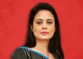 میرا سر قلم کر دو، پھر بھی میں بی جے پی میں نہیں جاؤں گی :مہوا موئترا
