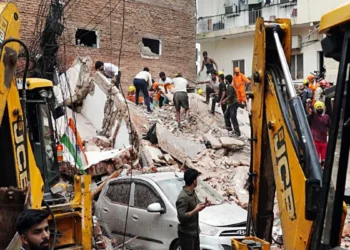 ستیہ نکیتن حادثہ کے پیش نظر  ایم سی ڈی نے 34 عمارتوں کو کیا منہدم