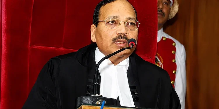 دو ہزار سے زائد شہریوں کا چیف جسٹس کو خط