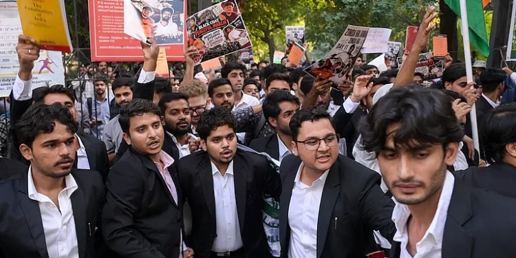 جامعہ ملیہ اسلامیہ میں آن لائن تدریس کا فیصلہ